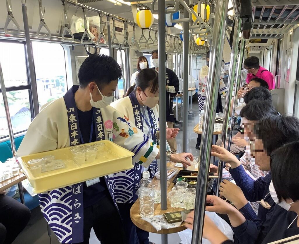 地酒列車のイメージ（JR水戸支社提供）