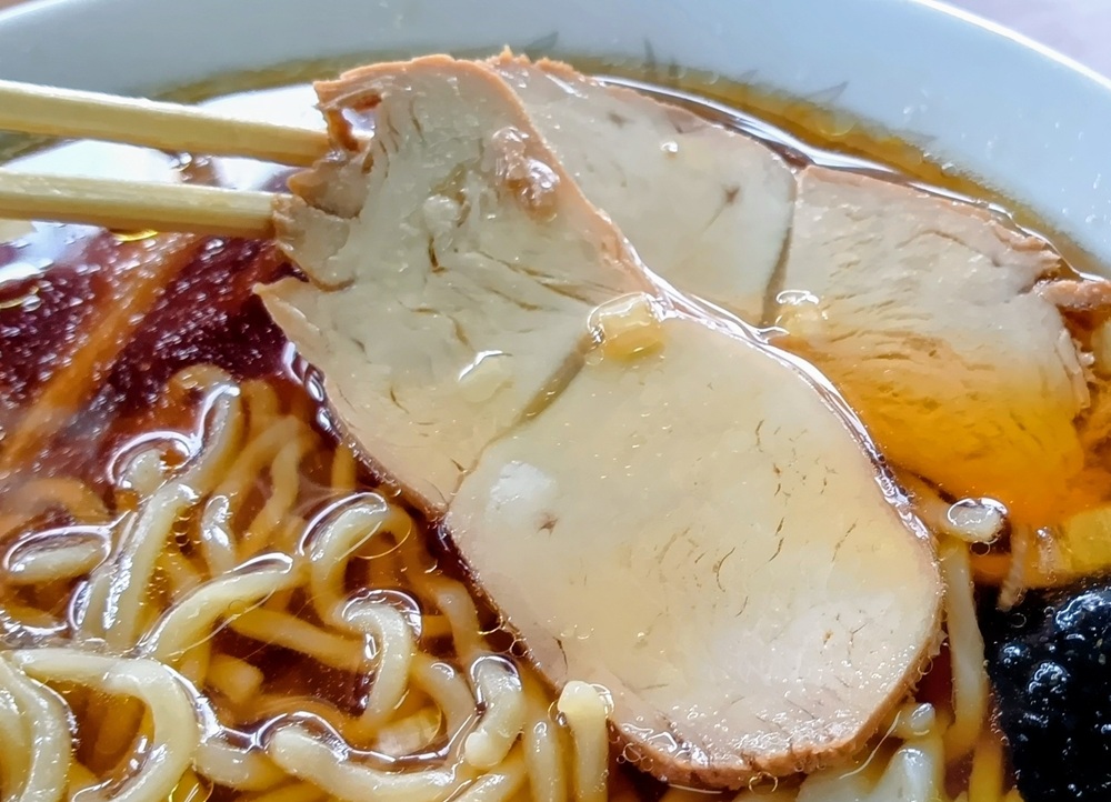 スープと相性のいい「鶏チャーシュー」