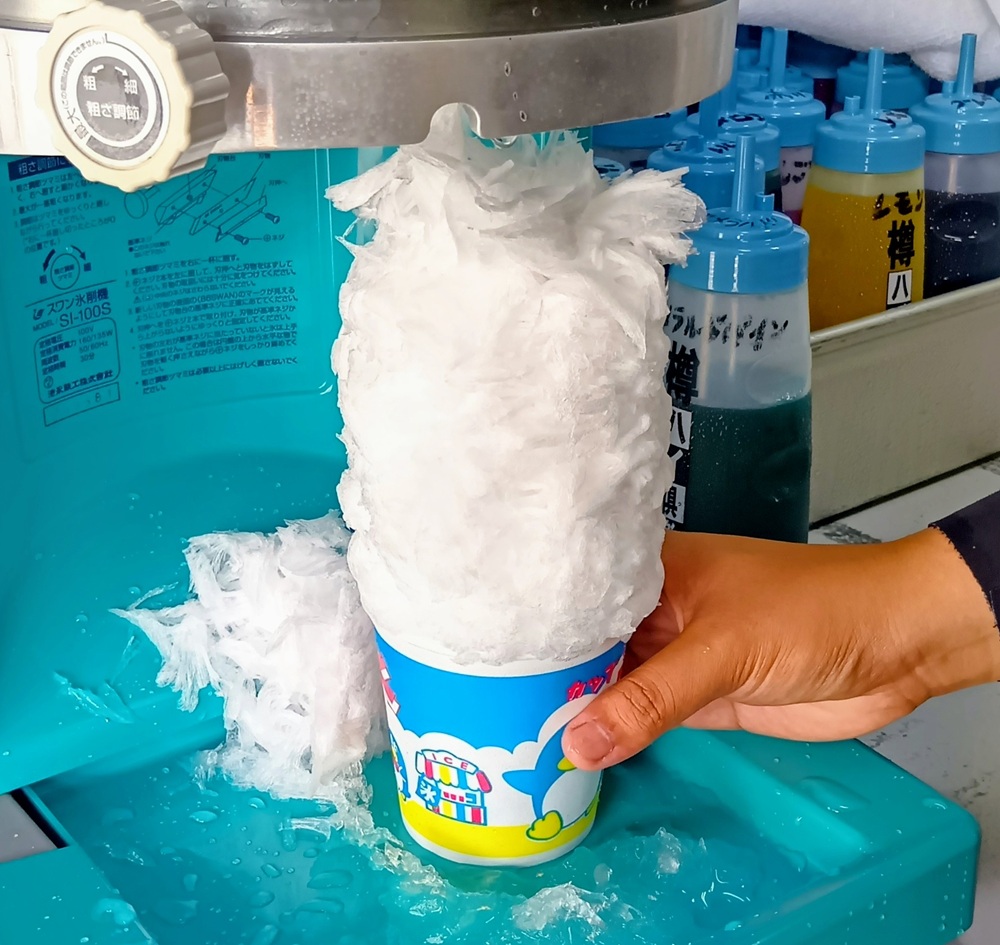 カップの3倍の量が積み上がっています