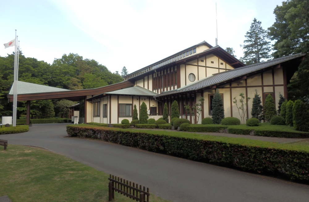 研修宿泊施設「平成館」（写真提供：サンワ設計ネーブルパーク）