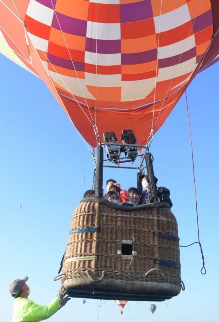 熱気球のイメージ写真
