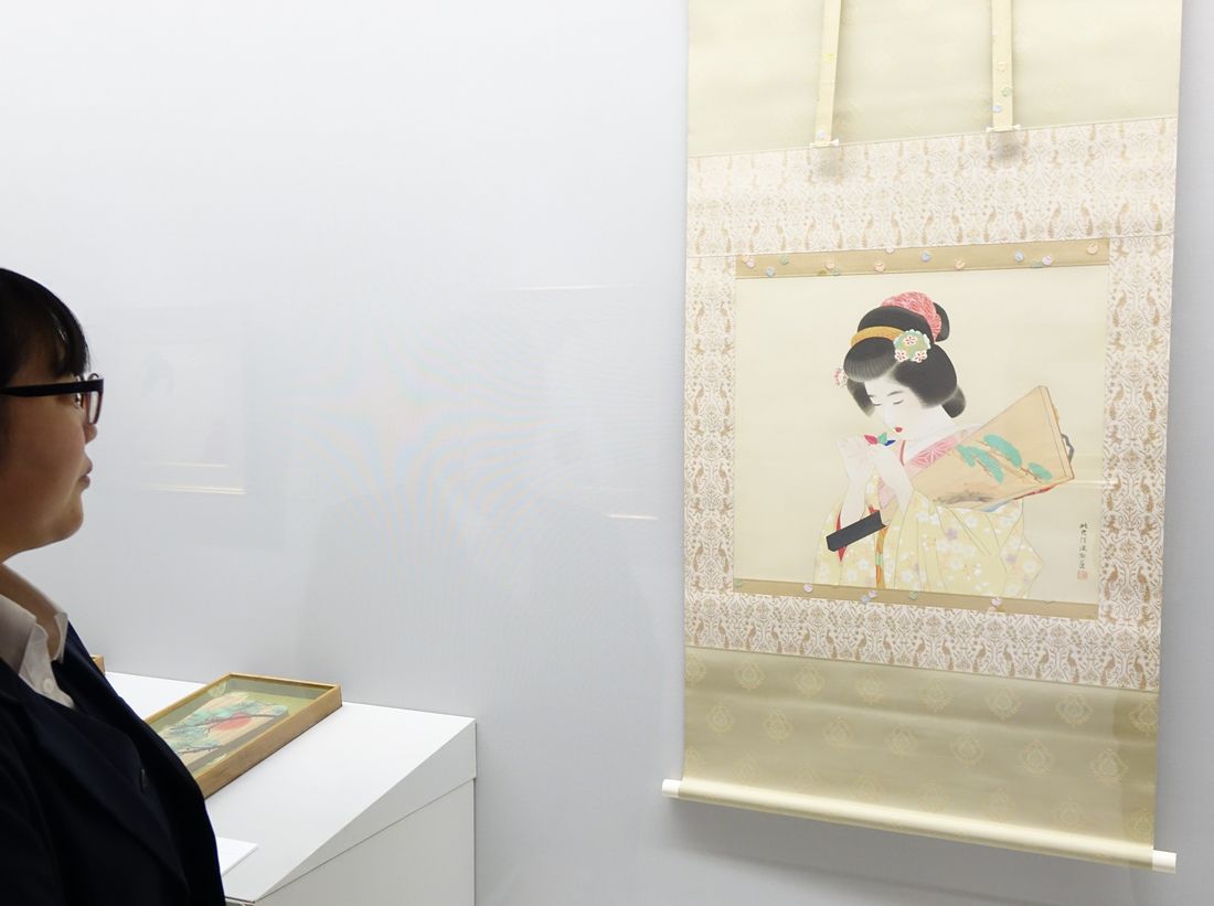 展示作の「羽子」=筑西市大塚