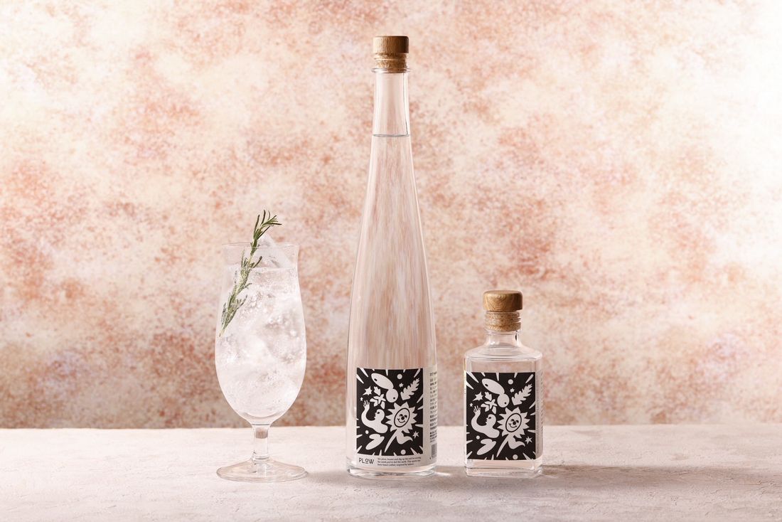 「IBARAKI　sense」で試飲できる、五霞町の「HANABI　Gin」（ごかみらいLab提供）