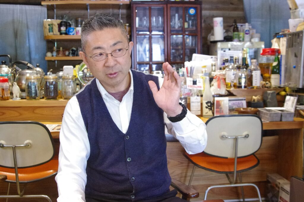 店主の多田源さん